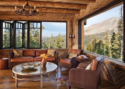 Amazing Views Meet Timeless Charm at Rustic Mountain Cabin