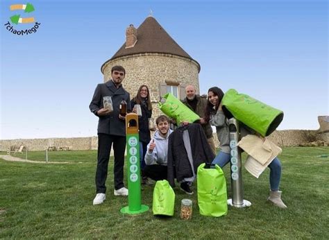 Léquipe Tchaomegot Sagrandit Recyclage Des Mégots De Cigarette écologique Tchaomegot