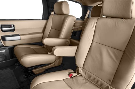 Toyota Sequoia Captains Chairs Toyota Cars Car Seats Dream Cars