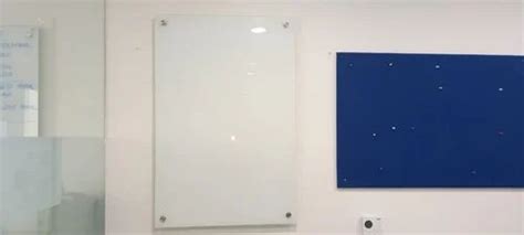 Lacquered White Non Magnetic Glass Writing Board Marker Board Size 44ft At Rs 300sq Ft In