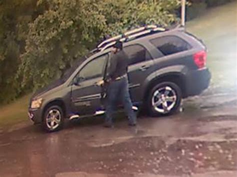 Police Seeking Help In Finding Vehicle Used In Robbery Calgary Herald