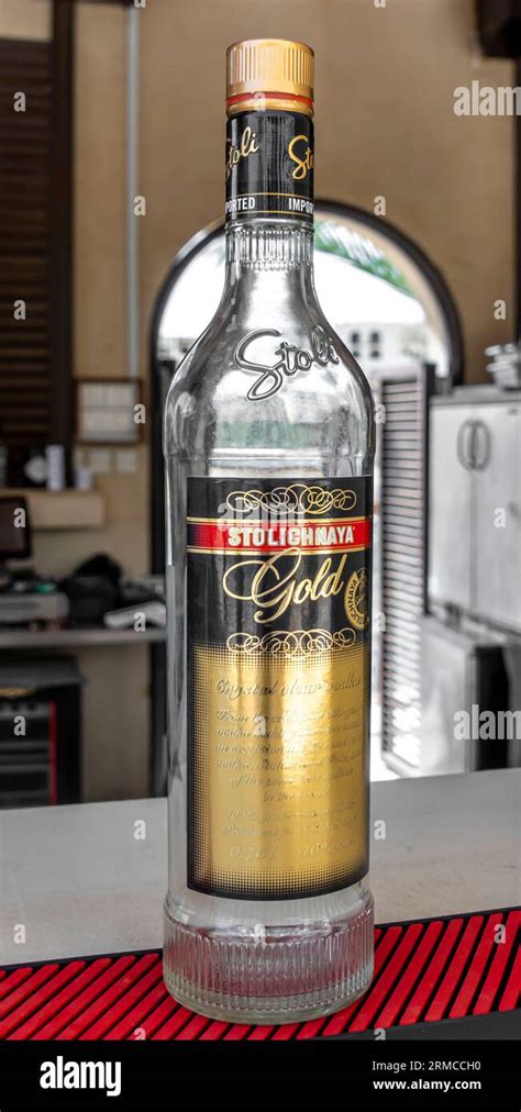 Flaschen stolichnaya Fotos und Bildmaterial in hoher Auflösung Alamy