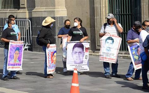 Padres De Los Normalistas De Ayotzinapa Acusan Que No Hay Avances En