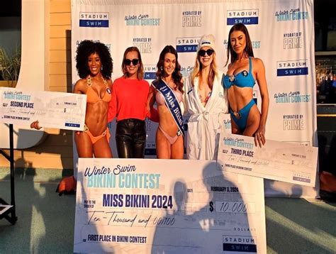 Stadium Swim Circa Las Vegas Hosts Winter Swim Bikini Contest