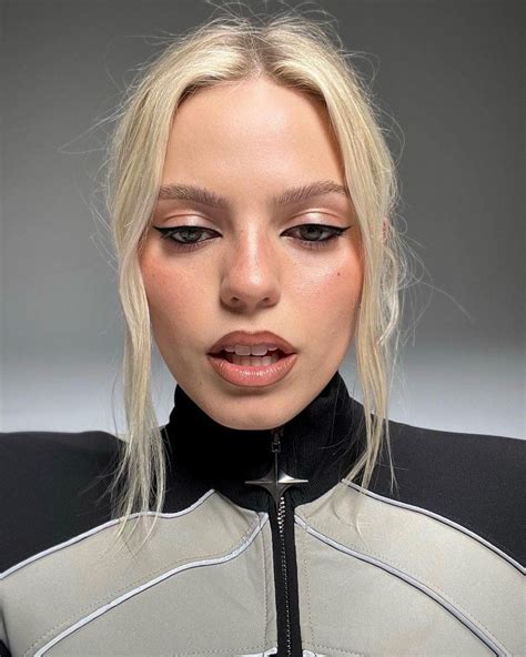 reneé rapp Renee Koh gen do Gay girl