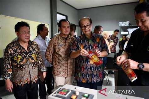 KemenKopUKM Rumah Kemasan Tingkatkan Kualitas Kemasan Produk UMKM