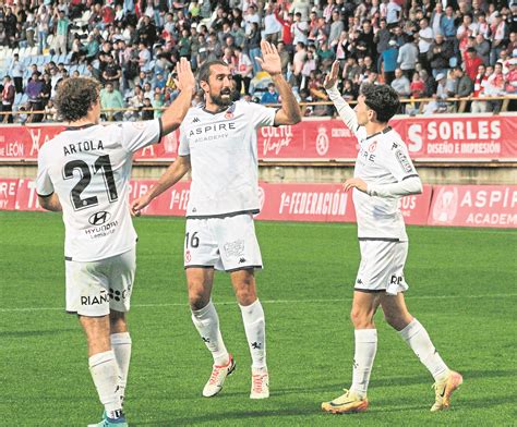 3-0: Monólogo de la intratable Cultural ante el Ourense