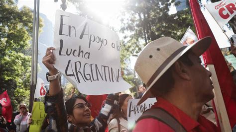 Apoyo Internacional Al Paro De La CGT Contra Milei Hubo Movilizaciones