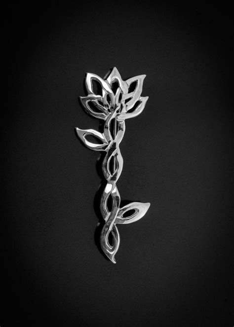 rose brooch silver tain silver
