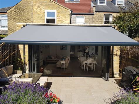 Commercial Awnings The Uks Leading Bespoke Awning Company