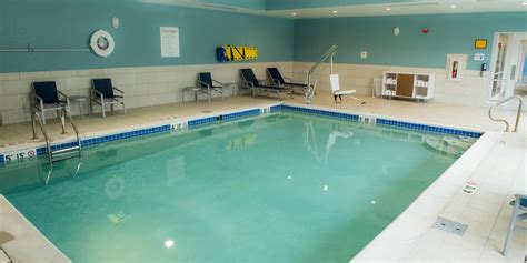 Hotels in Downtown Dayton, OH | Holiday Inn Express & Suites Dayton SW - University Area