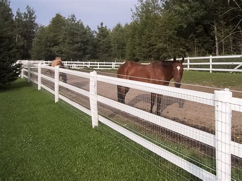 Red Brand - Square Deal Wire Mesh Horse Fence - System Equine