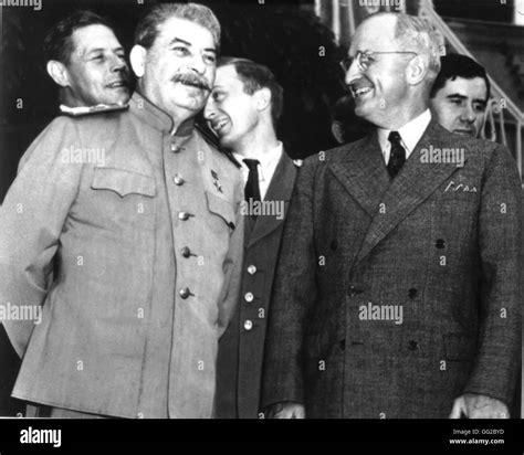 Stalin Y Churchill 1945 Segunda Guerra Mundial Archivos Nacionales