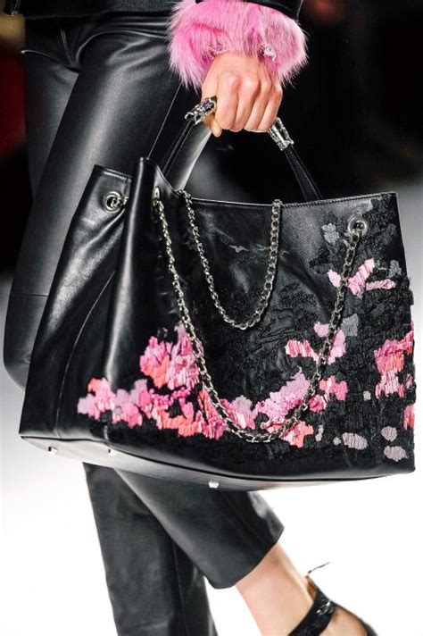 Shiatzy Chen F W 2015 Details In 2024 Shiatzy Chen Women Wear T Bag