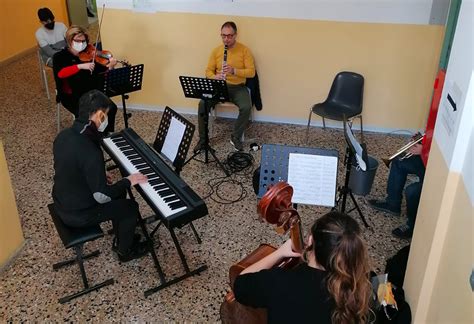 Lamezia Giornata Della Memoria All Ardito Don Bosco Silenzio E