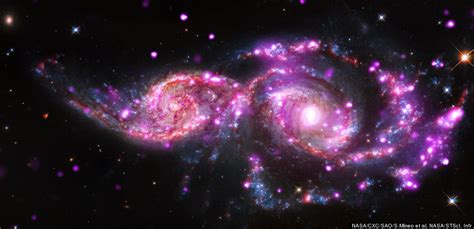 Colliding Galaxies Mount 'Spectacular Light Show' In New NASA Image ...