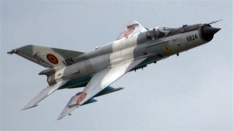 4kᵁᴴᴰ Legendary Mig 21 Lancer Of The Romanian Air Force Flying Display