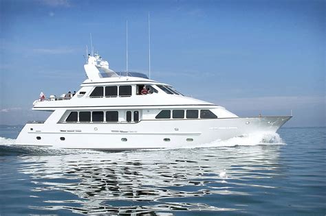 Traditionelle Motoryacht Escape S Conrad Sa Mit Ruderhaus