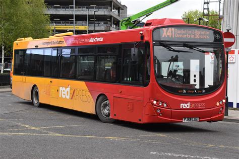 Fj Lua Leaving Chorlton Street Bus Station In Manc Flickr