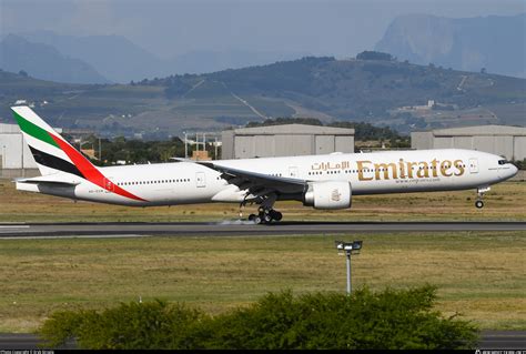 A6 ECM Emirates Boeing 777 36NER Photo By Eryk Strzala ID 1413214