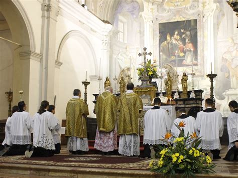 Dal Maggio Si Torna A Celebrare La Messa Mesagnesera It