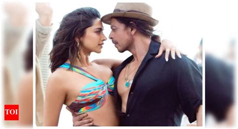 Prakash Raj mocks boycott gang as ‘Pathaan’ records a blockbuster ...