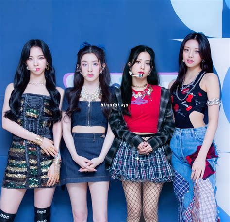 Blackpink Redvelvet Aespa Itzy Jisoo Kimjisoo Irene Karina