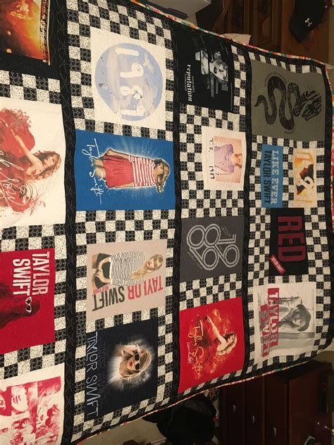 Taylor Swift T-shirt Quilt | Quilts, Quilting projects, Shirt quilt