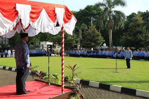 ASN Kemenag Gelar Upacara Peringati Hari Pahlawan