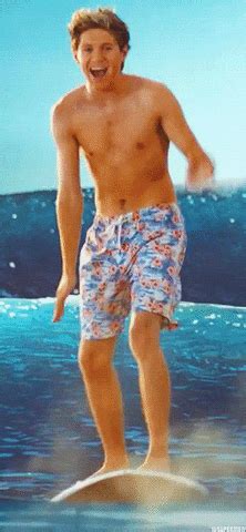 Niall Horan Kiss You Gifs Find Share On Giphy