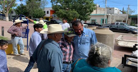 ENTREGA GOBIERNO MUNICIPAL PAQUETES DE APOYOS PARA EL CAMPO