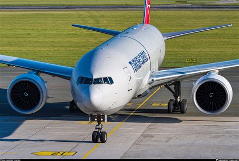 Tc Ljo Turkish Airlines Boeing F Photo By J Rgen Id