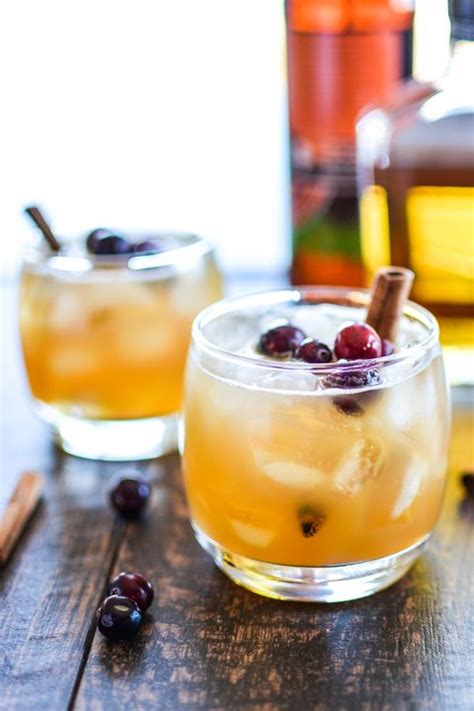 30 Easy Fall Cocktails Best Recipes For Fall Alcoholic Drinks