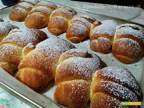 Brioches Al Cioccolato Fondente Ricetta Trovaricetta