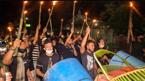 Simak Kumpulan Pantun Malam Takbiran Menyambut Hari Raya Idul Fitri