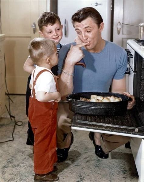 68 best images about Robert Mitchum and his family on Pinterest | Lake ...