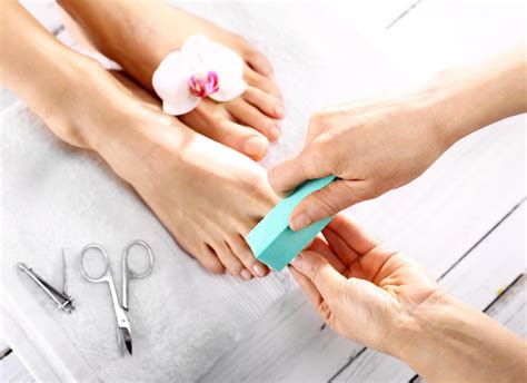 What Should You Know About Gel Toenails For A Perfect Pedicure