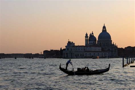 Venice: Sunset or Evening Gondola Tour | GetYourGuide