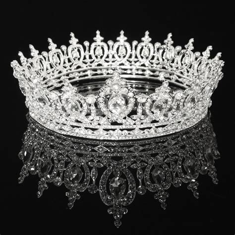 crown etiquette      wear  pageant crown