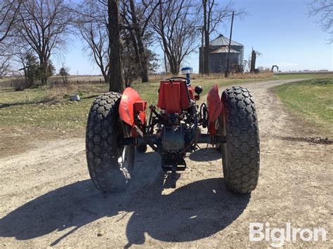 Imt Deluxe Wd Tractor Bigiron Auctions