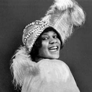 Bessie Smith - Downhearted Blues (Original 1923-1924 Recordings) Lyrics ...