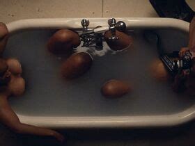 Nude Video Celebs Noni Hazlehurst Nude Monkey Grip 1982