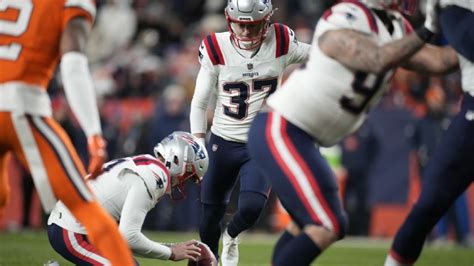 Chad Rylands 56 Yard Field Goal Sends Patriots Past Broncos 26 23 As