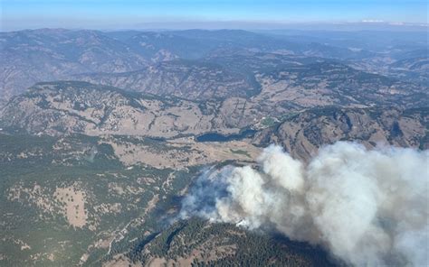 B C Wildfires No New Evacuations Overnight As Grim Battle Goes On Infonews Thompson