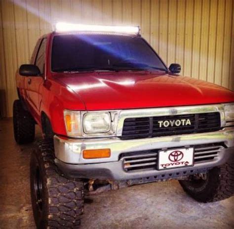 Pin By Many Ye On Autos Toyota Trucks Toyota Trucks 4x4 Toyota Pickup 4x4