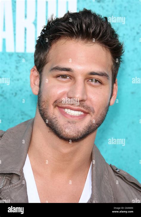 Ryan Guzman The Mtv Movie Awards 2012 Arrivals Los Angeles California