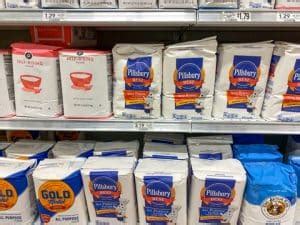 Pre-Sifted vs Unsifted Flour: What's The Difference? - Miss Vickie