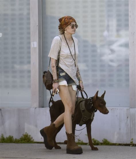 Paris Jackson At The Melrose Flea Market In Los Angeles