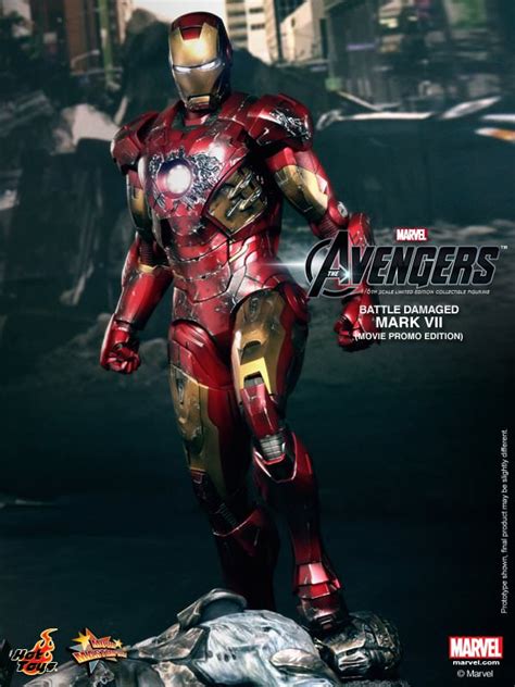 Hot Toys MMS 196 The Avengers Iron Man Mark VII Battle Damaged Version Hot Toys Complete