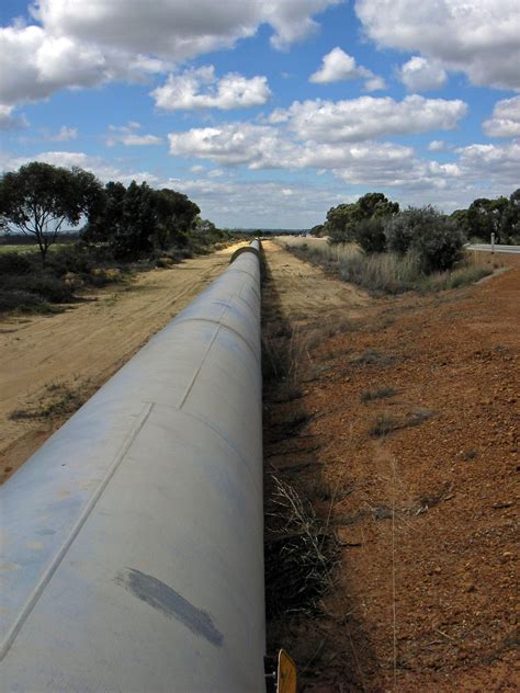 File:Goldfields Pipeline SMC.JPG - Wikimedia Commons 